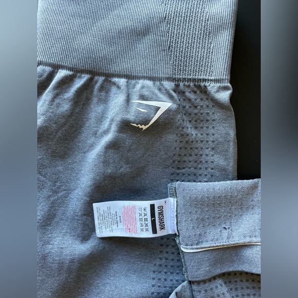 Grey Gymshark Vital Seamless Leggings v2 - Picture 3 of 4